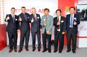 Mr. Paul Lebrun, Business Consultant of Tempus Asia Co., Ltd.; Mr. Daniel Blak - CEO of Timedico A/S – Denmark; Ambassador Mikael H. Winther; Dr. Vallop ThaiNeua - Former Deputy Minister and Former Permanent Secretary of Ministry of Public Health; Mr. Pisit Wannavithayapa - CEO of PCL Holding Group (Thailand) and Managing Director of Tempus Asia Co., Ltd. (Thailand); Assoc. Prof. Cherdchai Nopmaneejumruslers - Vice Director of Siriraj Medical University Hospital