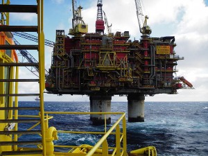 Norwegian oil rig Photo: Marcusroos