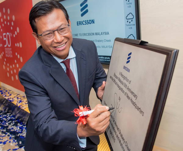 Ericsson-Malaysia-office-minister