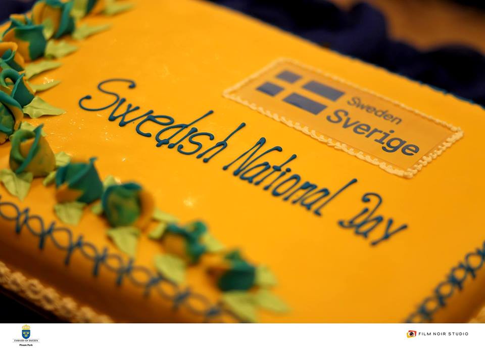 Swe-national-day-cake