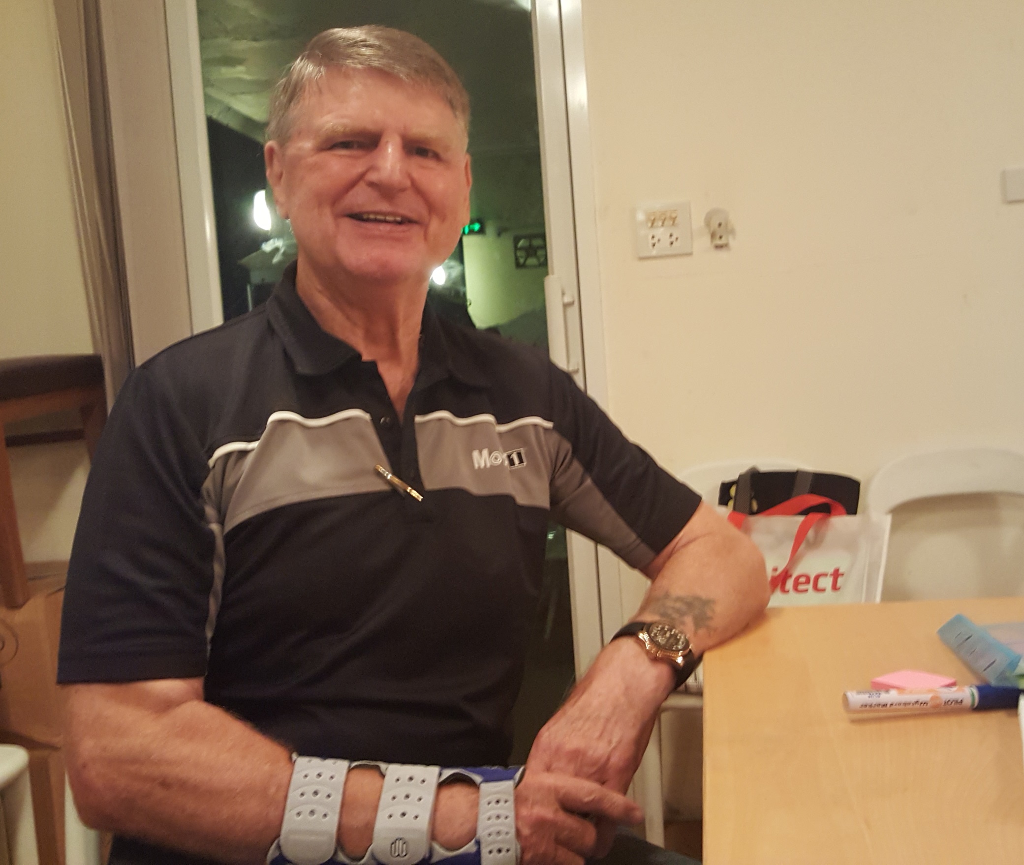 Jorgen Lundbaek is fully active both in his business and in his private life. The bandage on his right arm is from "testing my airbags" two weeks ago. 