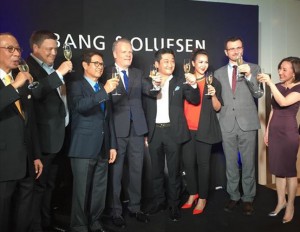 Danish Ambassador to Thailand Mikael H Winther (fourth from left) is among guests who attend the grand opening of Bang & Olufsen flagship store at Gaysorn Plaza.