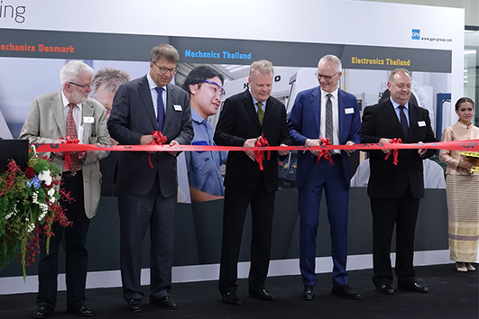 Cutting of the Ribbon - from the left Jens Bayer, IFU, Poul Viggo Bartels Petersen, Chairman of GPV, Michael Winther, Denmark’s Ambassador in Thailand, Bo Lybæk, President and CEO GPV and Bjørn Fiskers, Managing Director of GPV Asia
