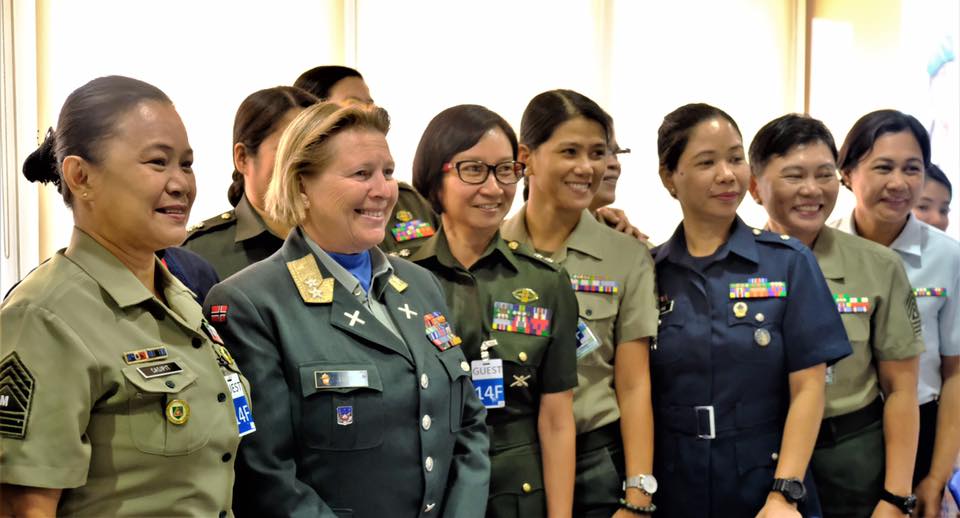 Norwegian General gave a talk in Manila on peacekeeping