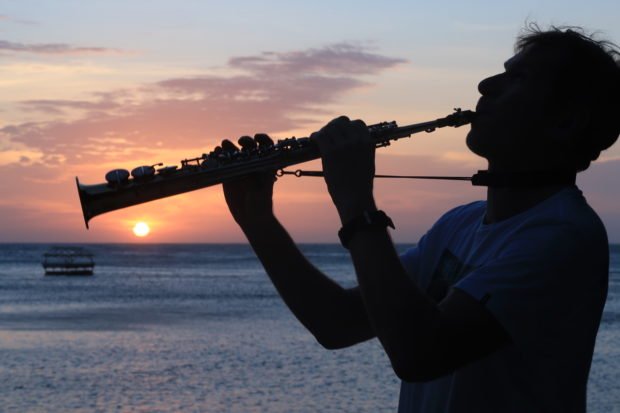 Swedish saxophonist Anders Paulsson donates song to environmental group in the Philippines