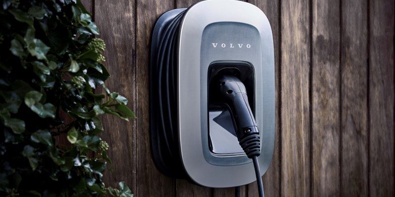 Volvo Philippines offer free electric charging station for T8 Hybrid car owners