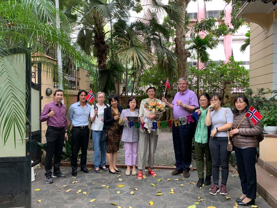 Norwegian embassy staff warmly welcomed Ambassador Løchen back to Hanoi