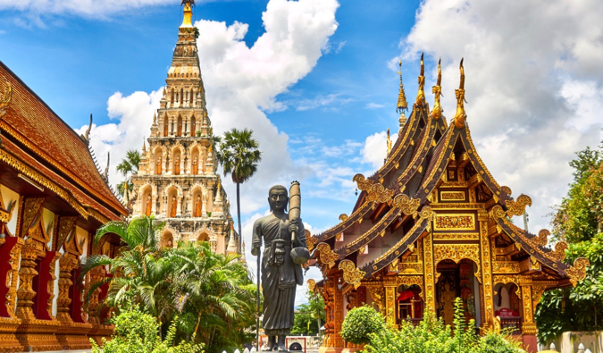 Travel off Path: Step by step guide on how to travel to Thailand right now