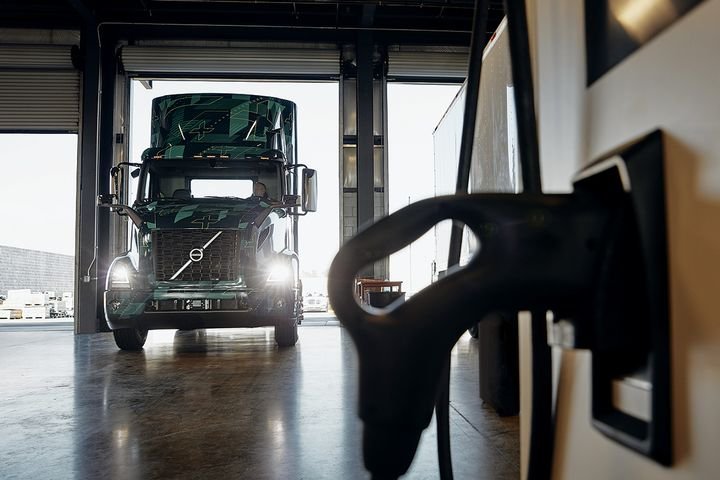 Volvo Venture Capital invested unspecified amount in EV charging software company Driivz