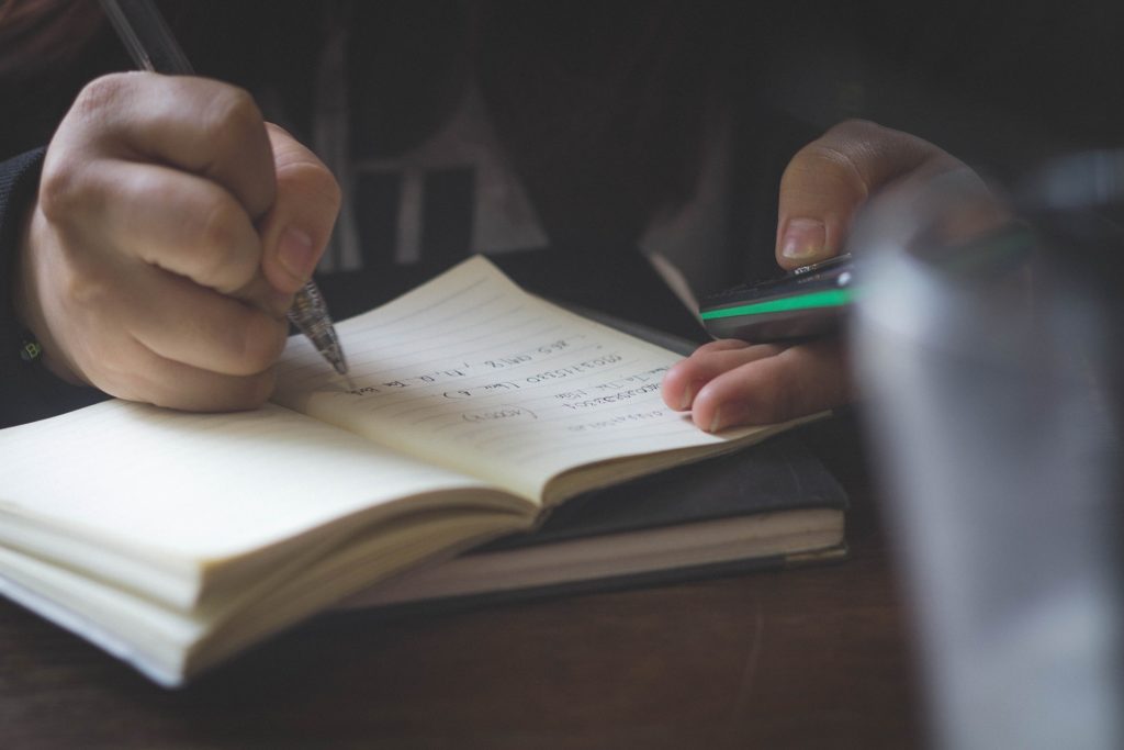 Eleven Educational Resources for Students to Turn to When Writing College Papers