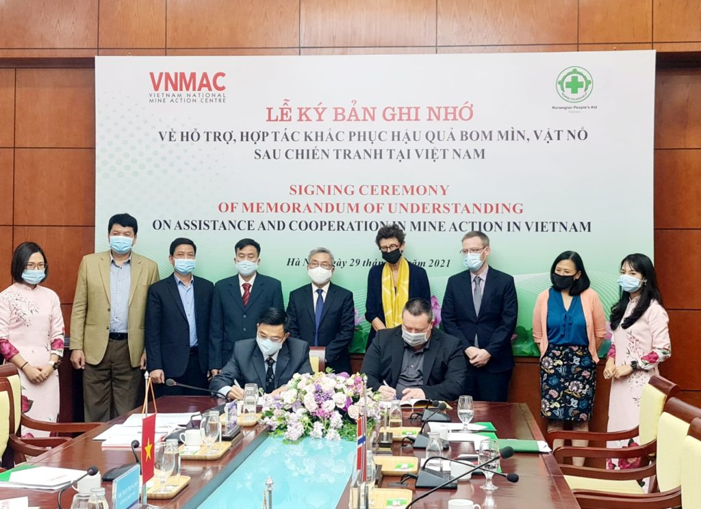 Norway and Vietnam to continue assistance and cooperation in Mine Action in Vietnam 