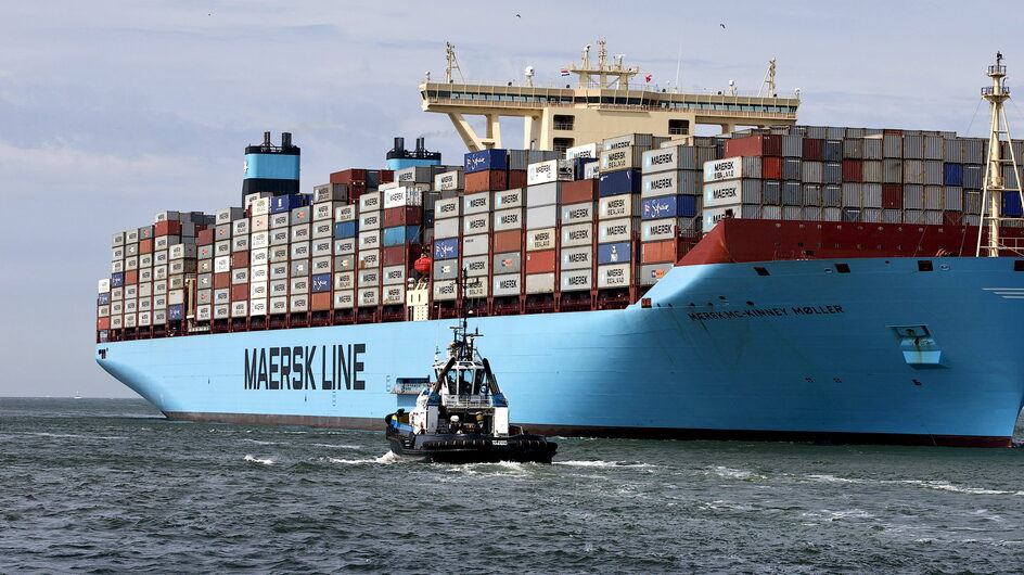 Maersk loses 90 containers during rough seas en route from China to the US