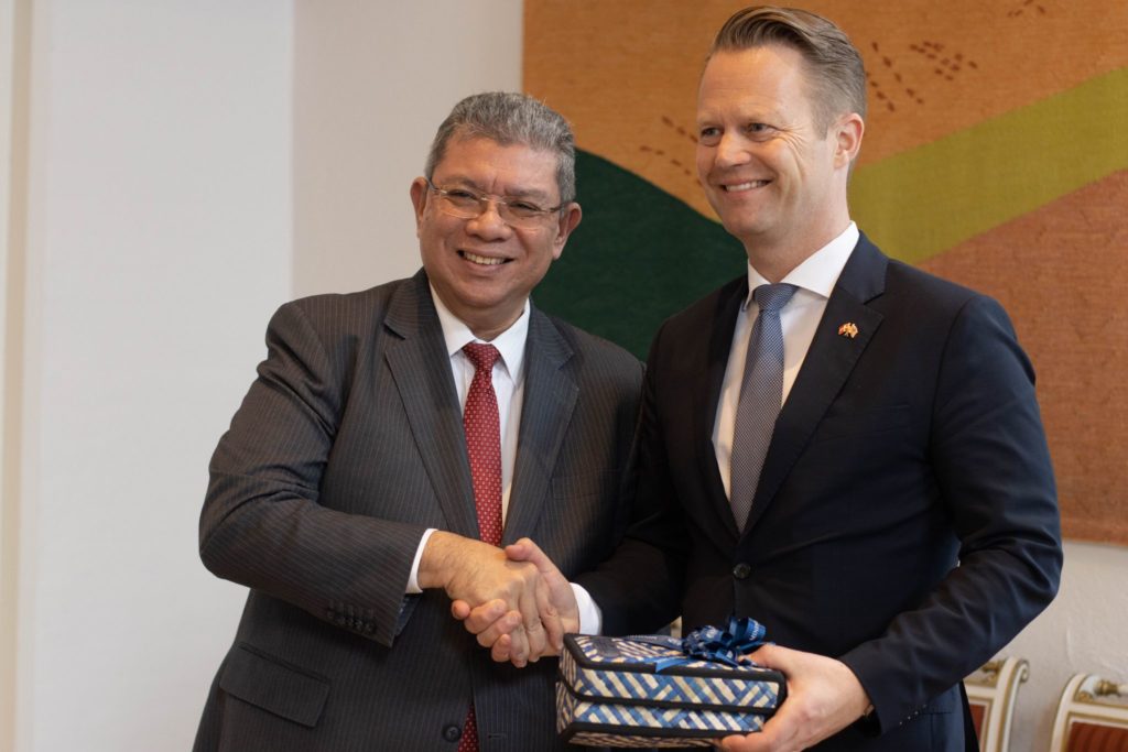 Denmark and Malaysia discuss bilateral relationship