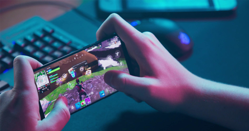 Why Mobile Gaming Industry is the Future - Scandasia