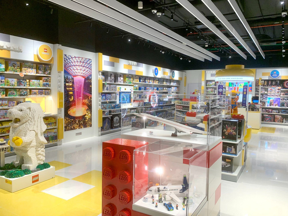 LEGO Group opens two shops at Changi Airport in Singapore - Scandasia