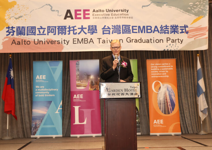Jukka Majanen, Aalto EE, speaking at a Graduation ceremony in Taiwan