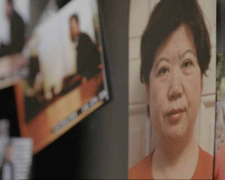 Chinese journalist issued Swedish ID Cards