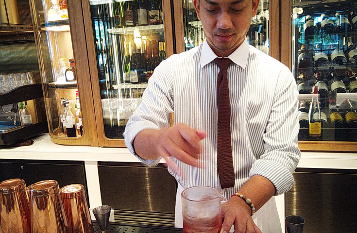 Palmier-bartender
