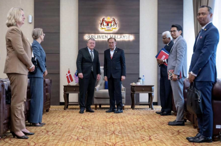 Danish FM inaugurates new embassy and meets with PM in Malaysia