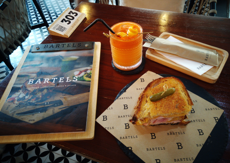 Bartels menu, sandwich and juice. Photo: Joakim Persson.