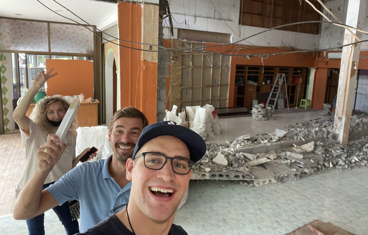 The Bartels team at construction site of another branch. Photo: Bartels.