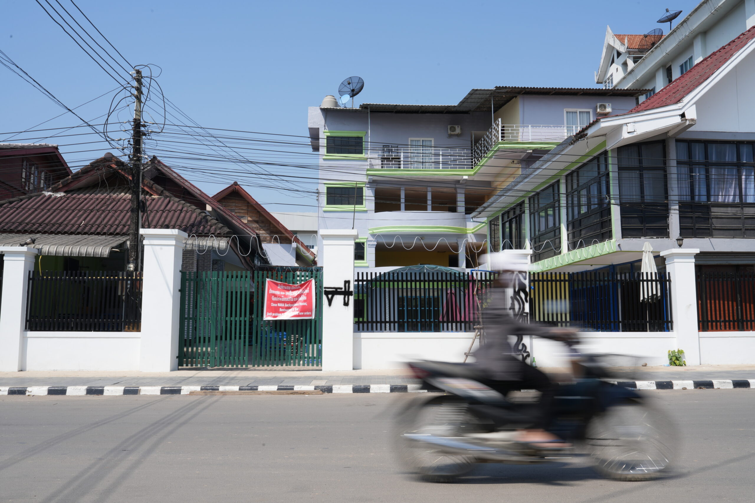 Hostel workers now cleared in deadly Laos methanol case
