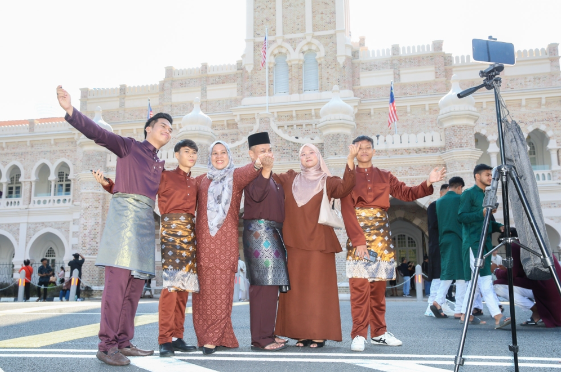 Tourism boom in Malaysia despite war abroad