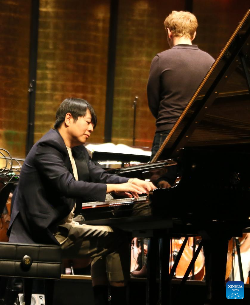 Chinese pianist receives new music award in Copenhagen