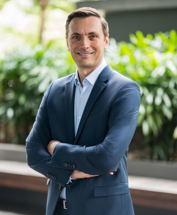 President and CEO of the Alliance to End Plastic Waste Mr Jacob Due