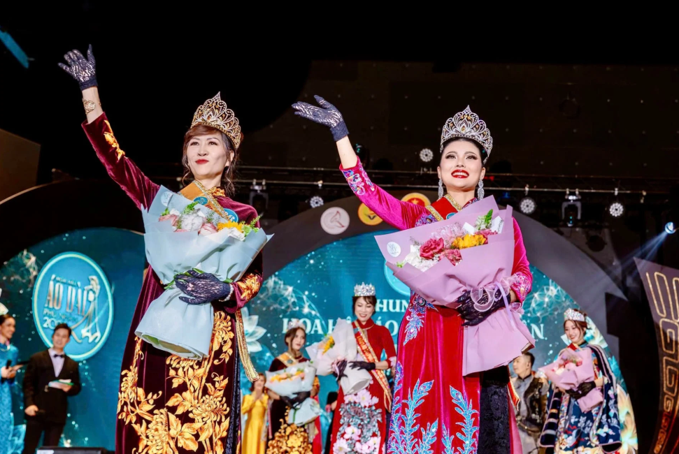 Vietnamese woman from Finland wins European Ao Dai title in Czech cultural celebration
