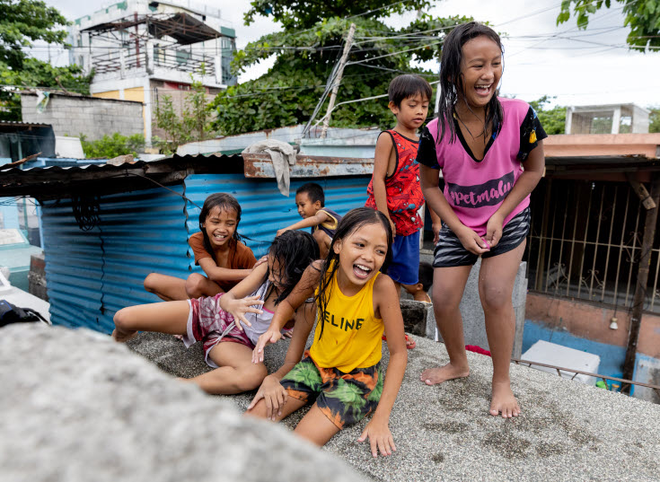 Children living at cemetary